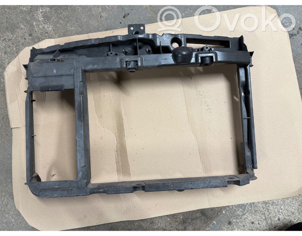 Citroen C3 Picasso Radiatoru panelis 