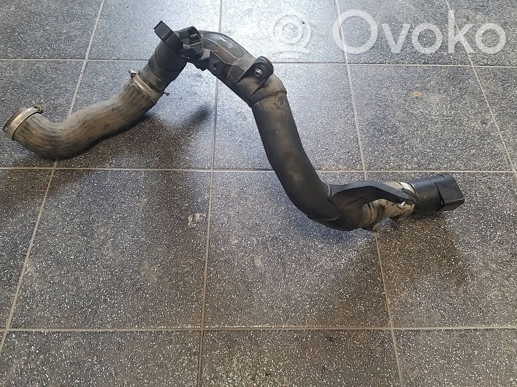 Audi A1 Välijäähdyttimen letku 