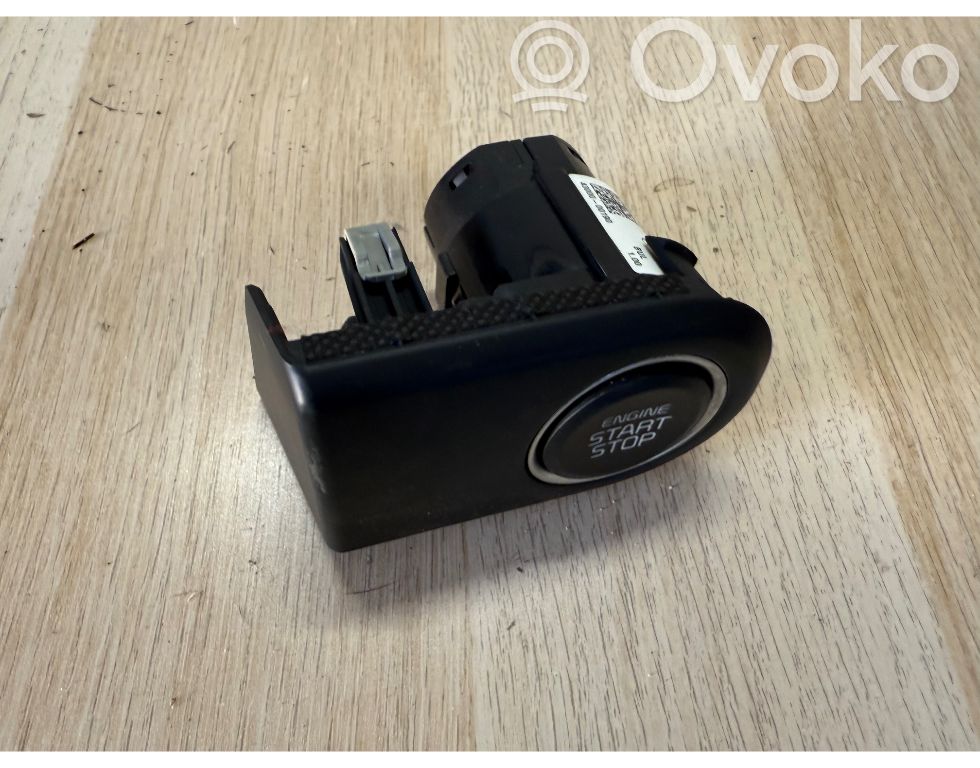 KIA Ceed Engine start stop button switch 