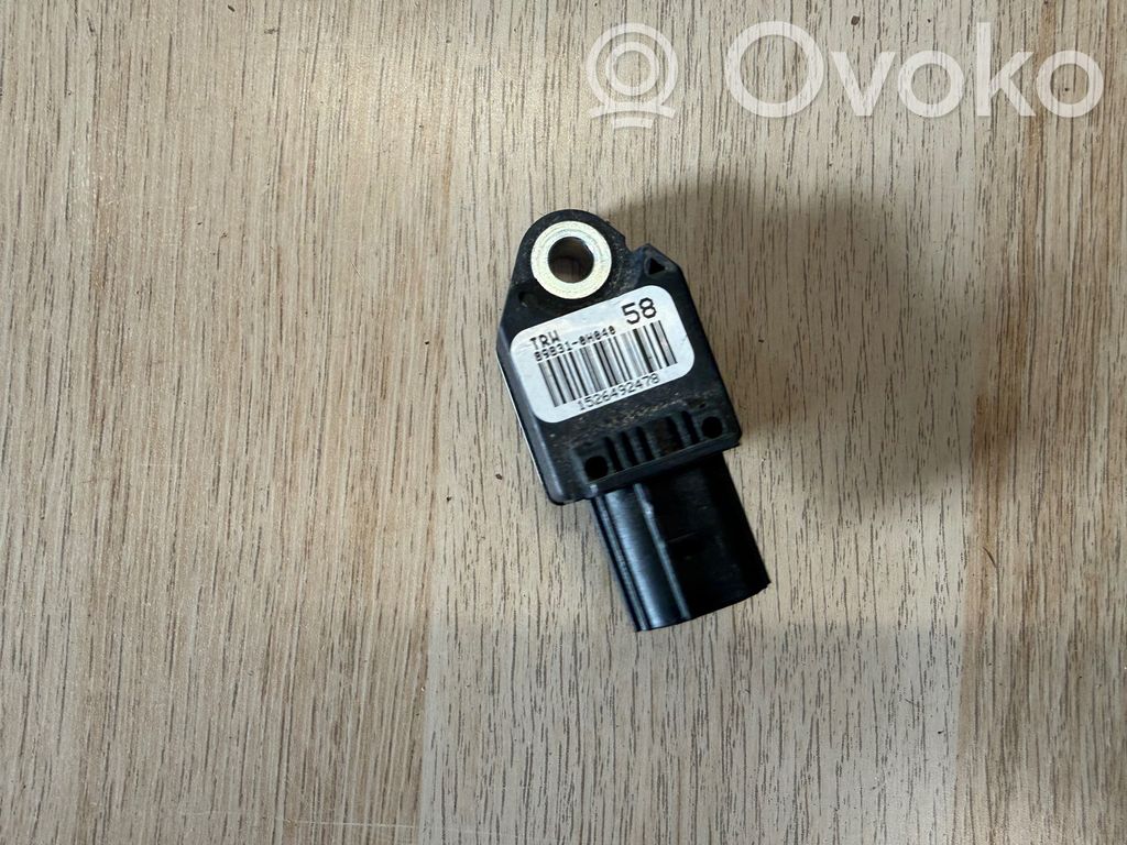 Peugeot 108 Airbagsensor Crashsensor Drucksensor 