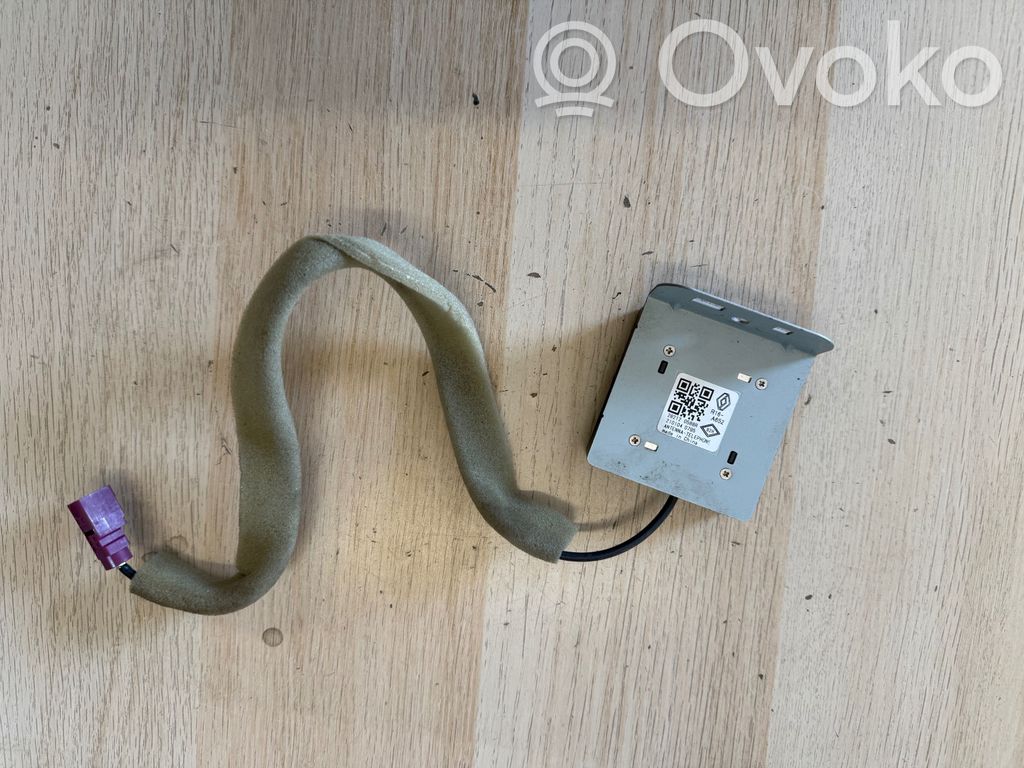 Renault Arkana Aerial GPS antenna 
