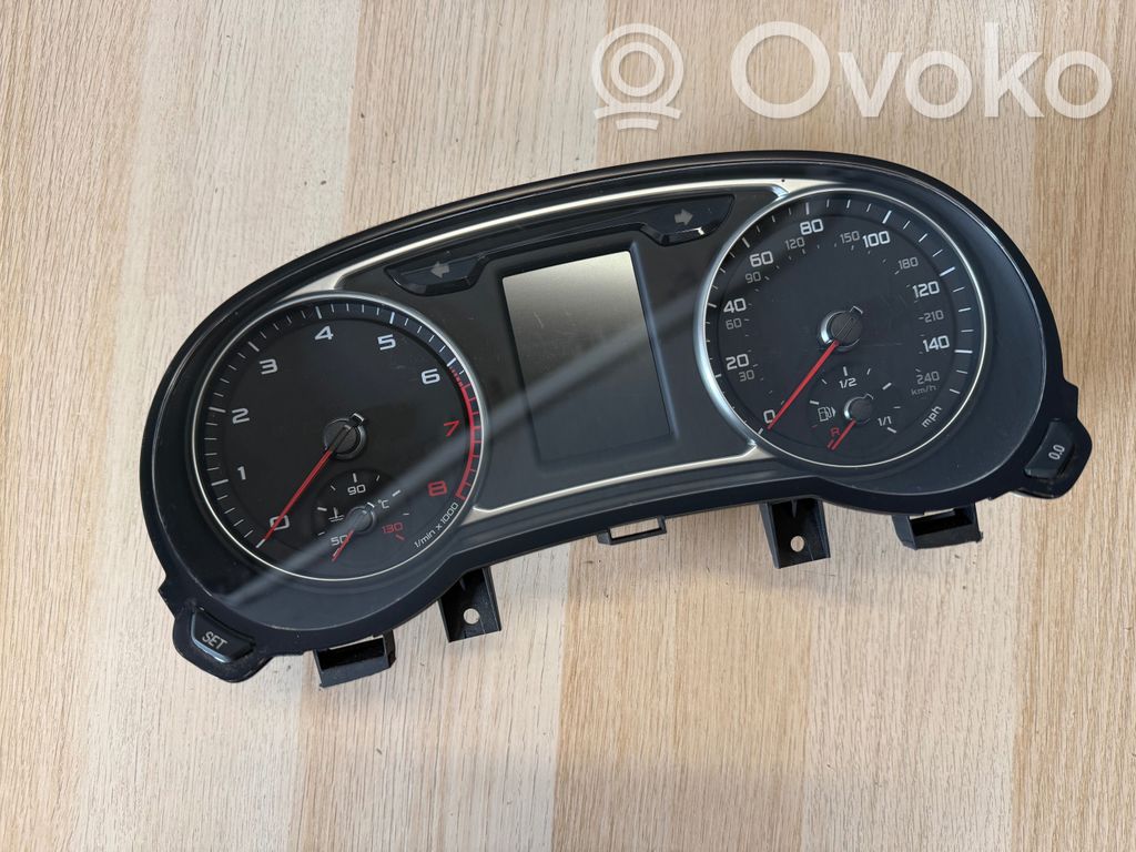 Audi A1 Speedometer (instrument cluster) 