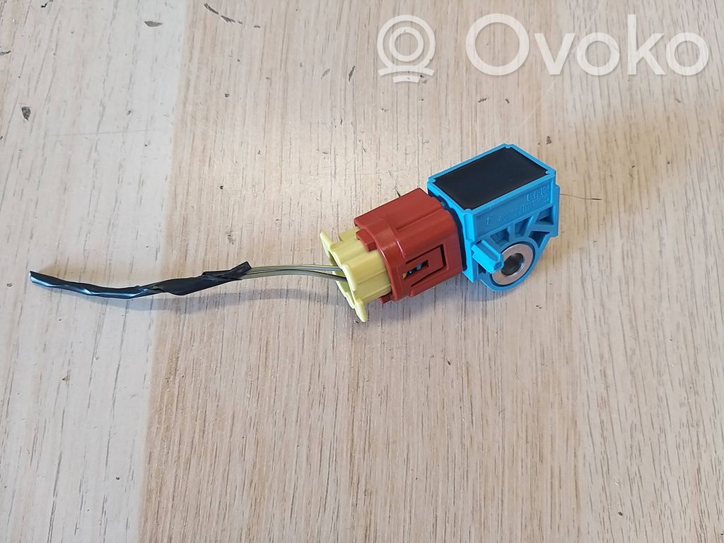 Fiat 500 Airbag deployment crash/impact sensor 