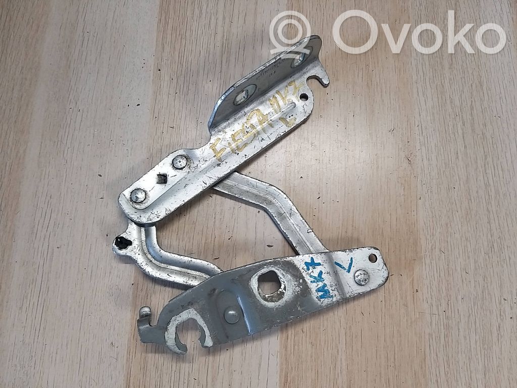 Ford Fiesta Engine bonnet/hood hinges 