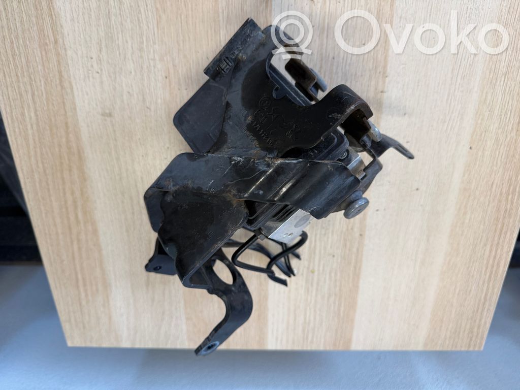Opel Corsa F Bomba de ABS 