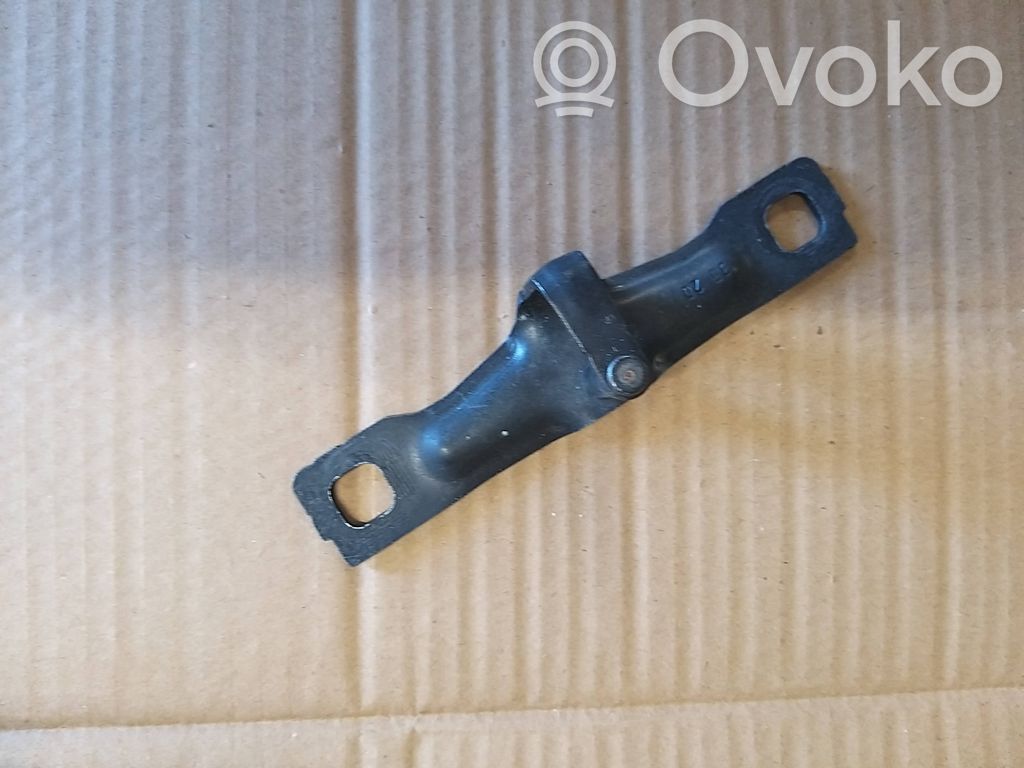 Skoda Octavia Mk4 Tailgate lock loop/hook striker 