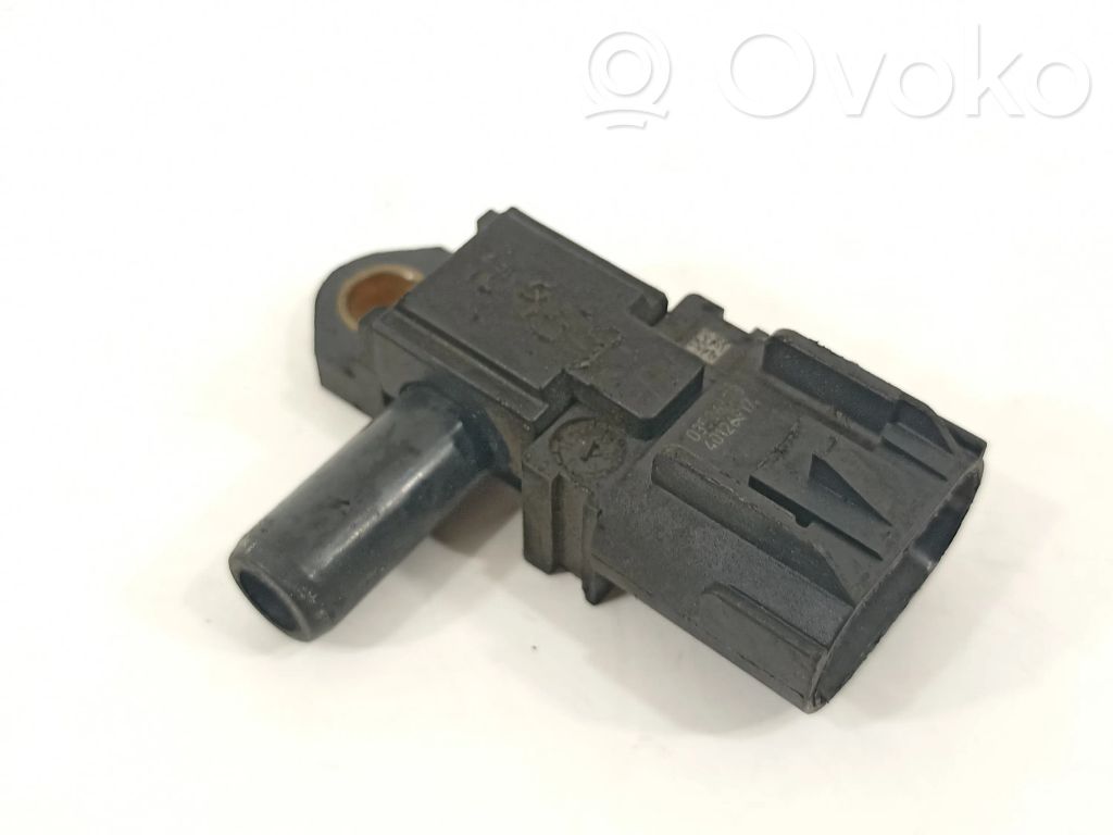 Sensor de presión del aceite   BK2A9G824AA