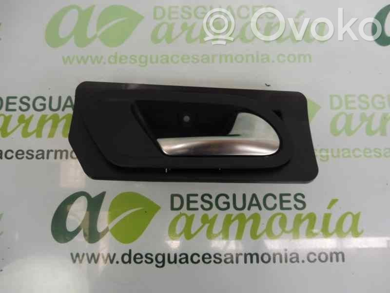 Manecilla interna puerta delantera   1Q0837198