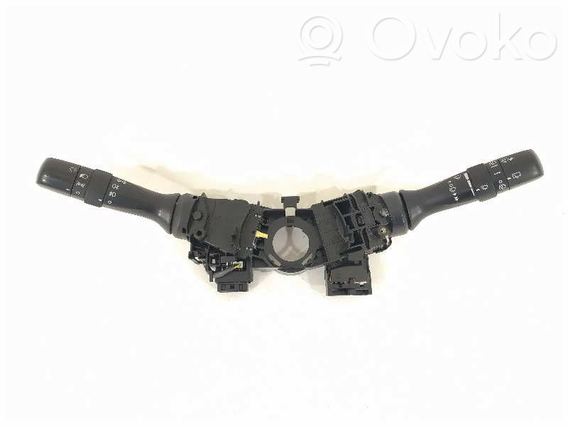 Interruptor de control del panel de luces   0520017F421