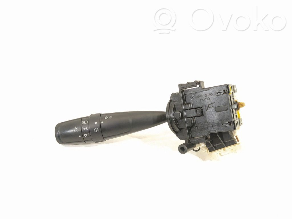 Interruptor de control del panel de luces   173744