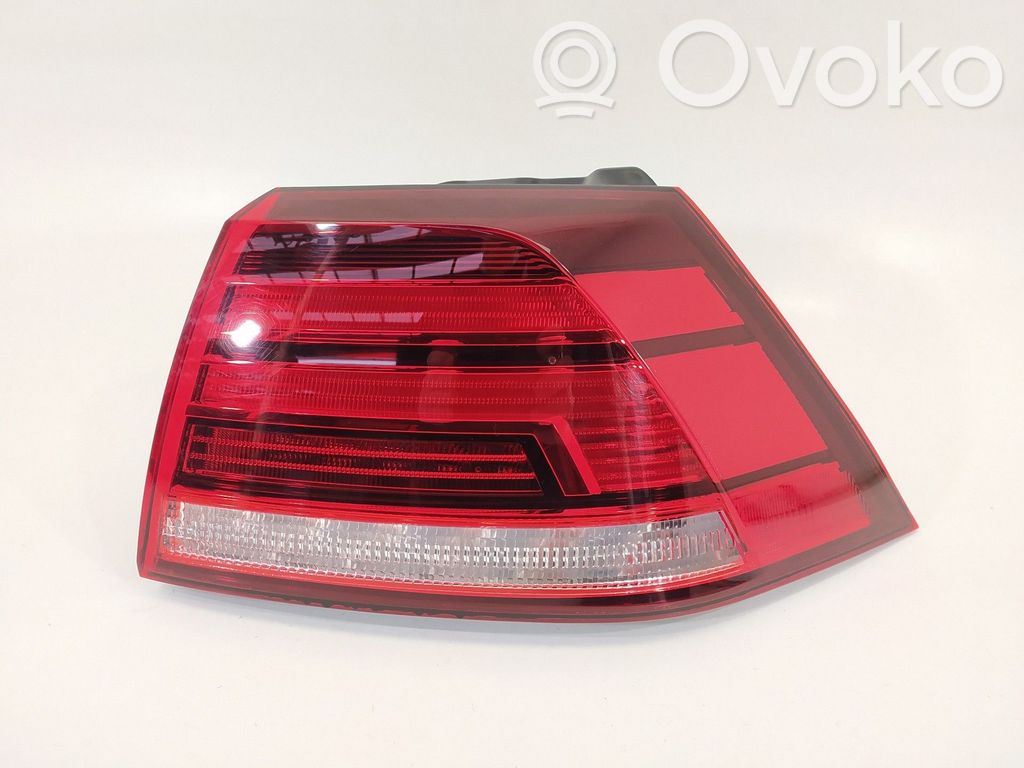 Volkswagen Golf SportWagen Lampa tylna 