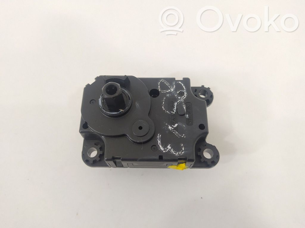 Opel Crossland X Salono oro mazgo plastikinis korpusas 