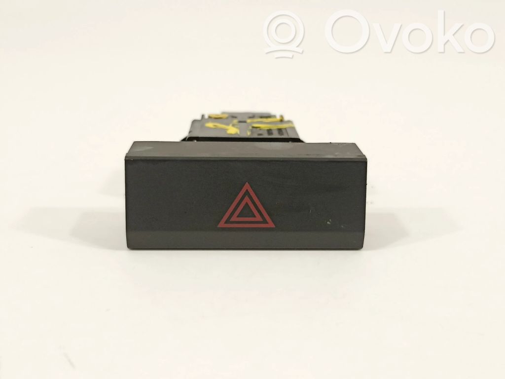 Hazard light switch   5F0953235A