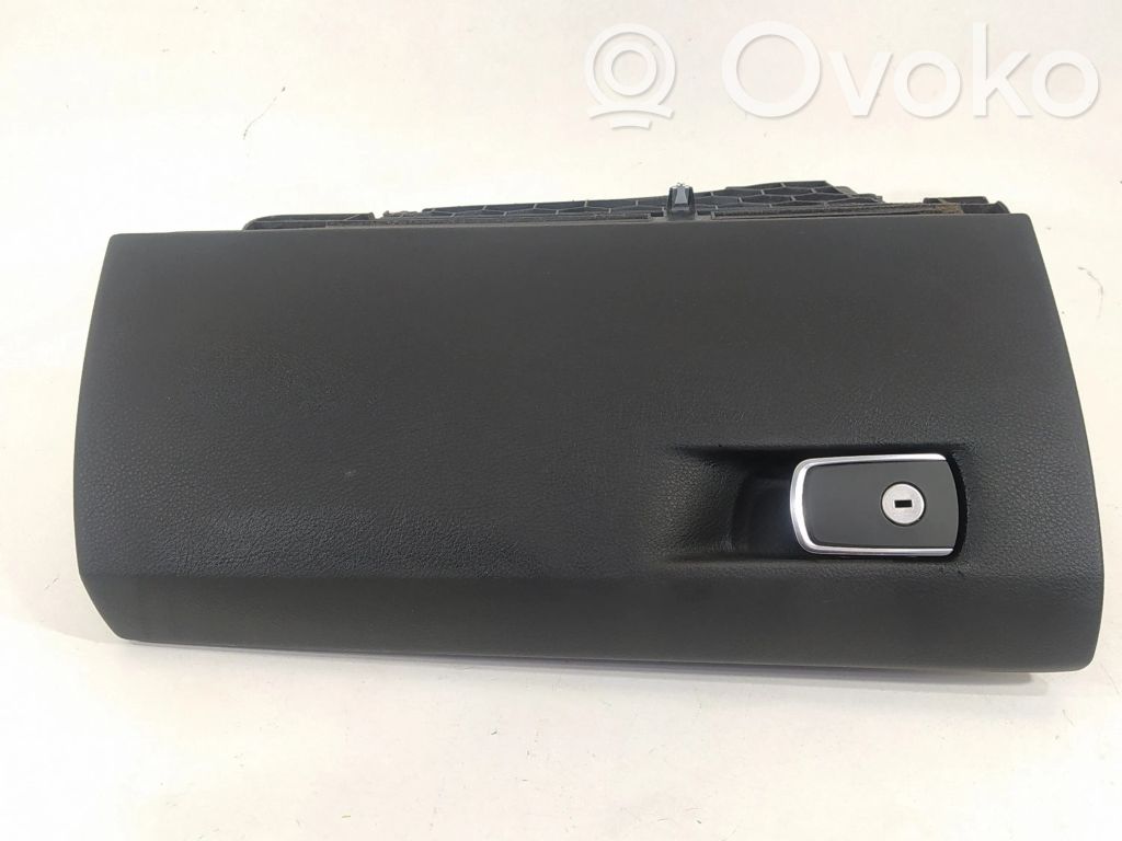 Daiktadėžė   51452556381