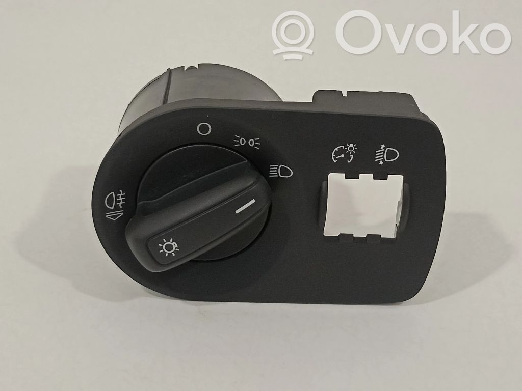 Audi A1 Panel lighting control switch 