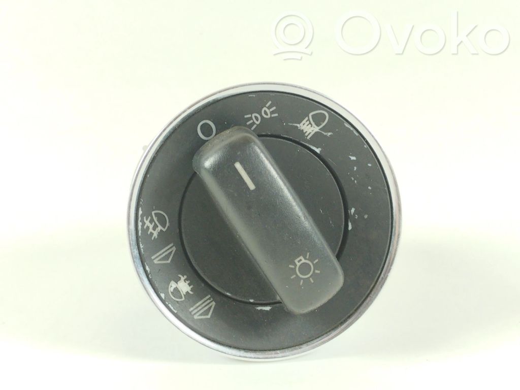 Panel lighting control switch   4E0941531B