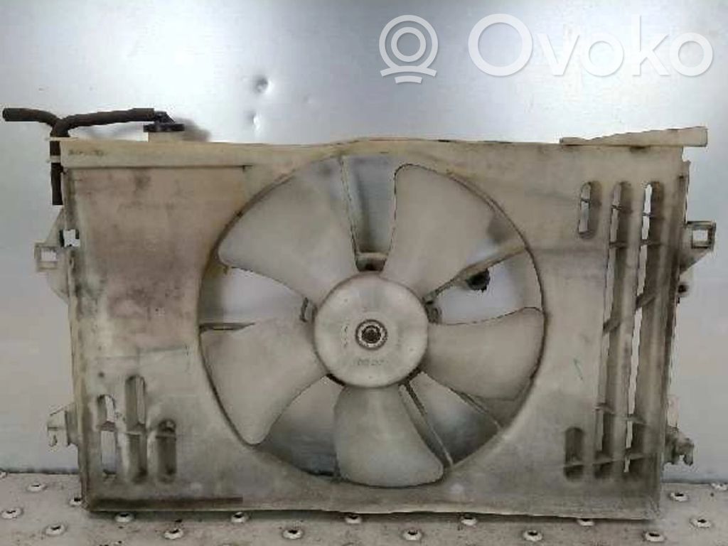 Toyota Corolla Verso AR10 Elektryczny wentylator chłodnicy 