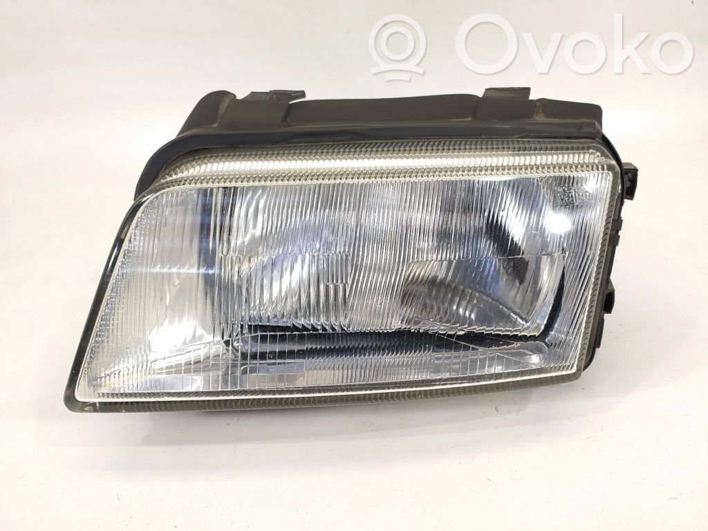 Audi A4 S4 B5 8D Headlight/headlamp 