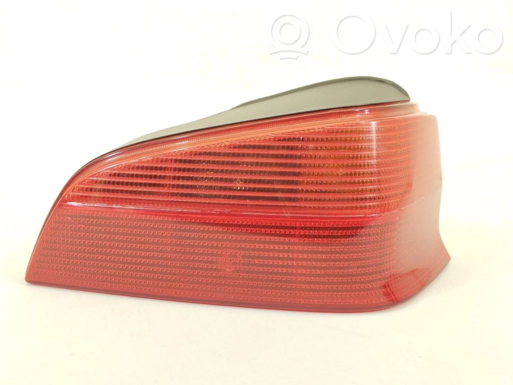 Peugeot 106 Rear/tail lights 