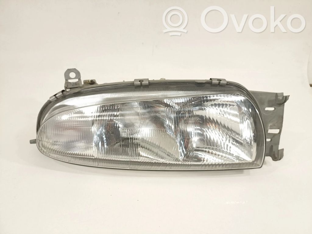 Ford Fiesta Headlight/headlamp 