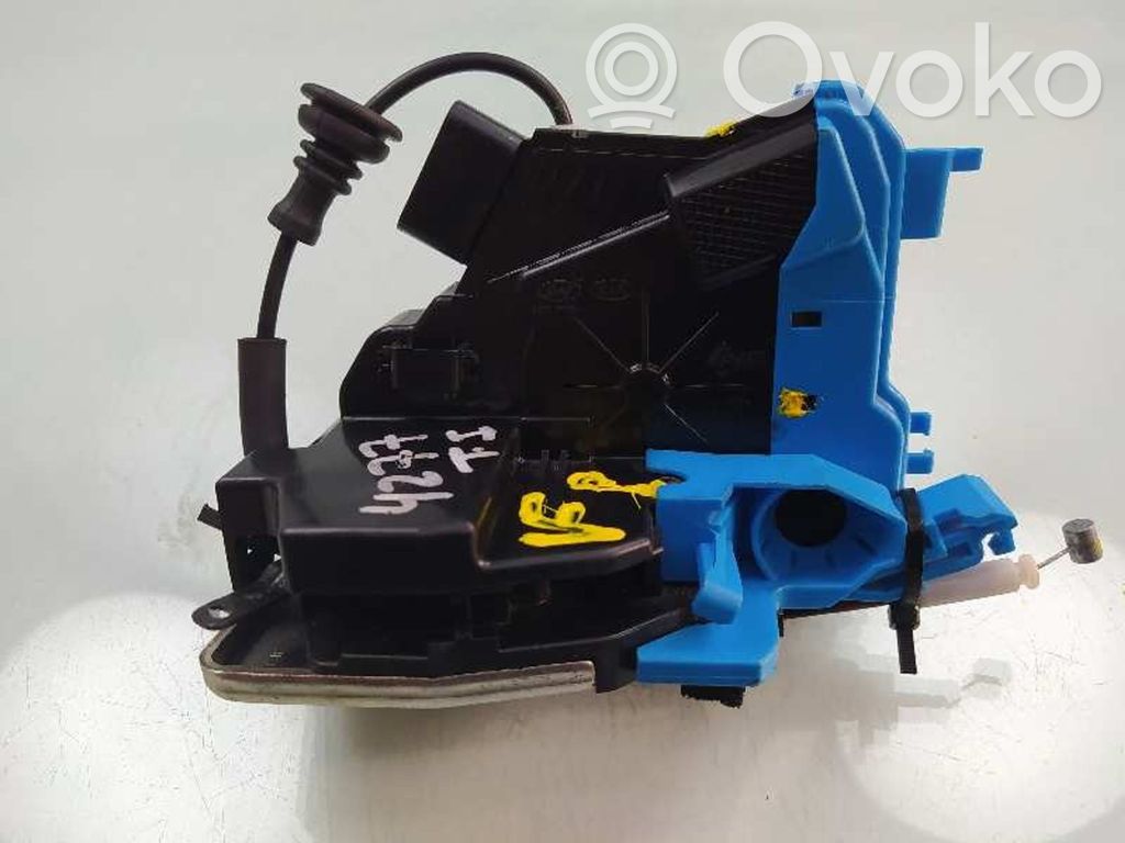 KIA Ceed Rear door lock 