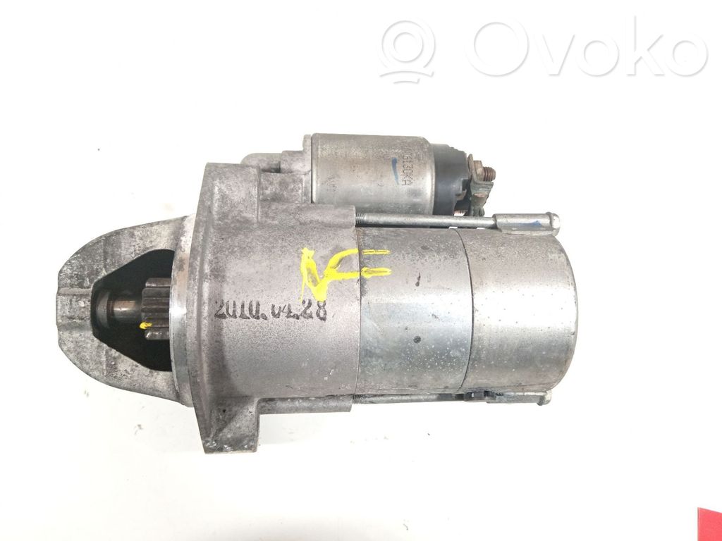 Motor de arranque   A6611514101