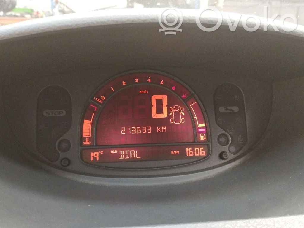 Speedometer (instrument cluster)   8200418021D