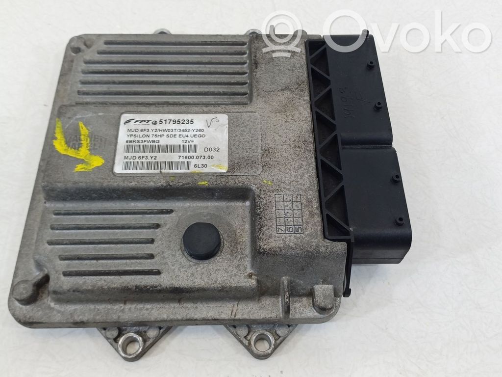 Lancia Ypsilon Engine control unit/module 