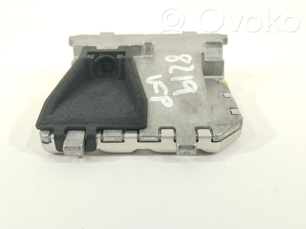 Reversing camera   DA6B67XCX