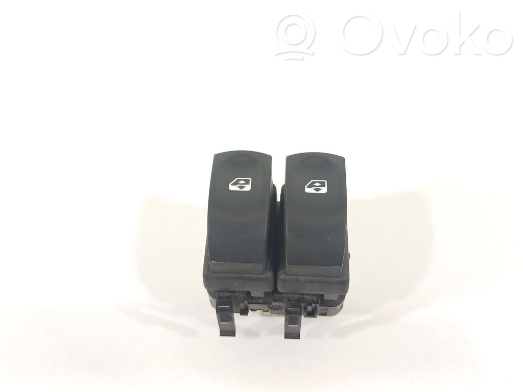 Renault Modus Electric window control switch 