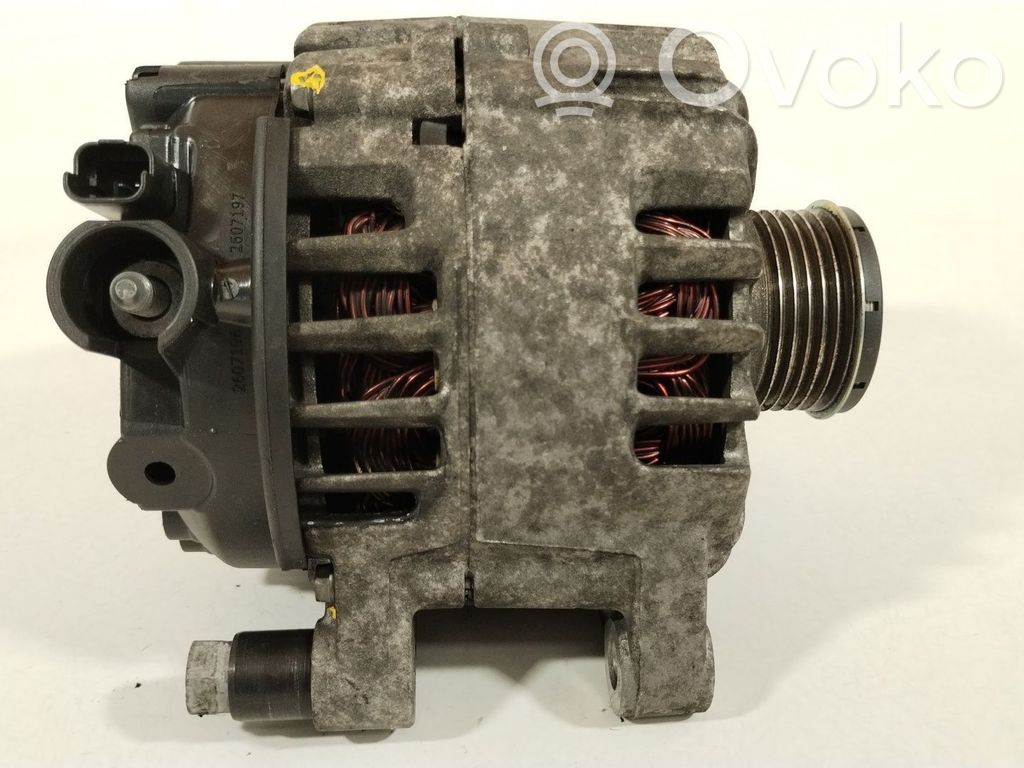 Alternador   9665617780,5705NH,TG15C134