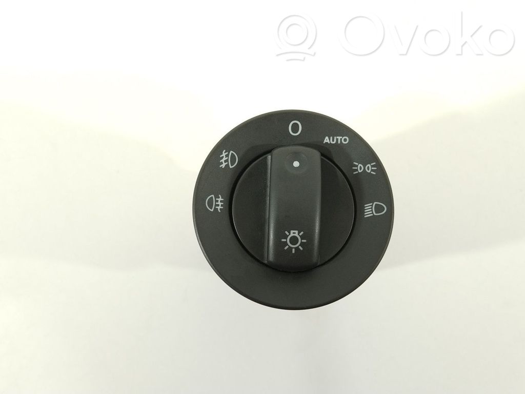 Interruptor de control del panel de luces   3R0941531A