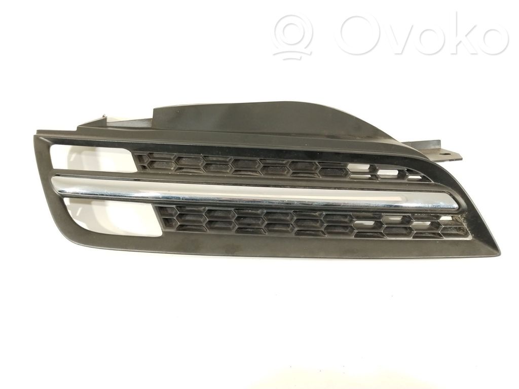 Nissan Micra Fender grill 