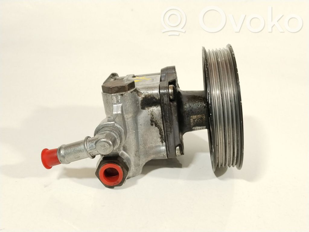 BMW X3 E83 Power steering pump 