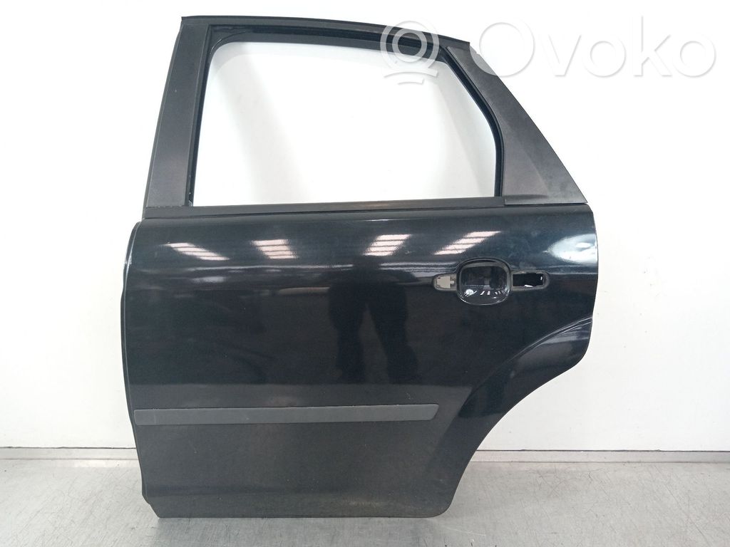 Ford Focus Galinės durys 