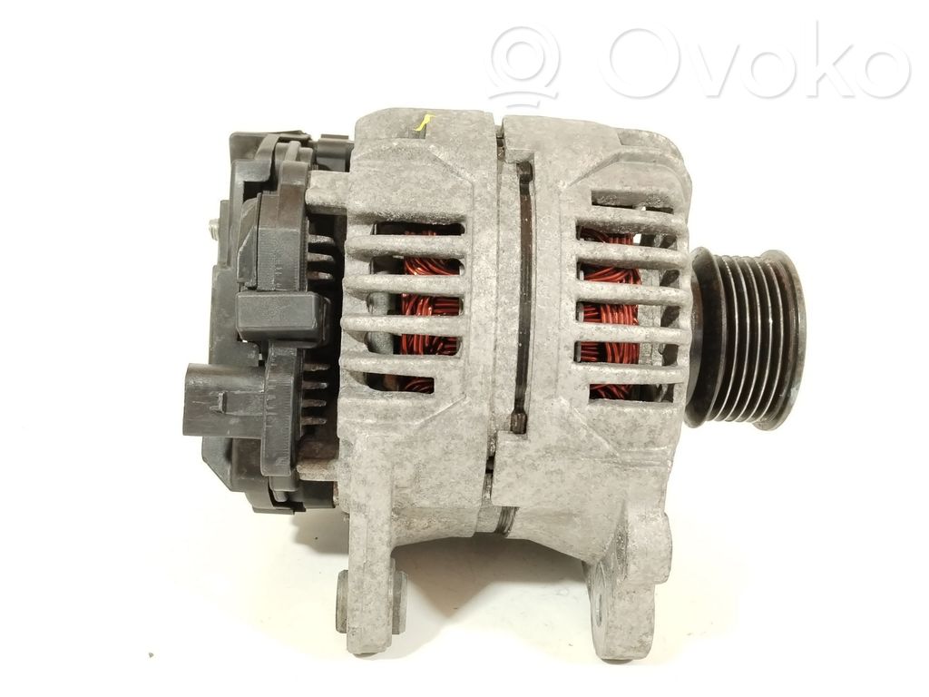 Volkswagen New Beetle Ģenerators 