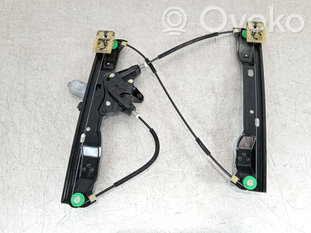 Ford Focus Front door manual window regulator 
