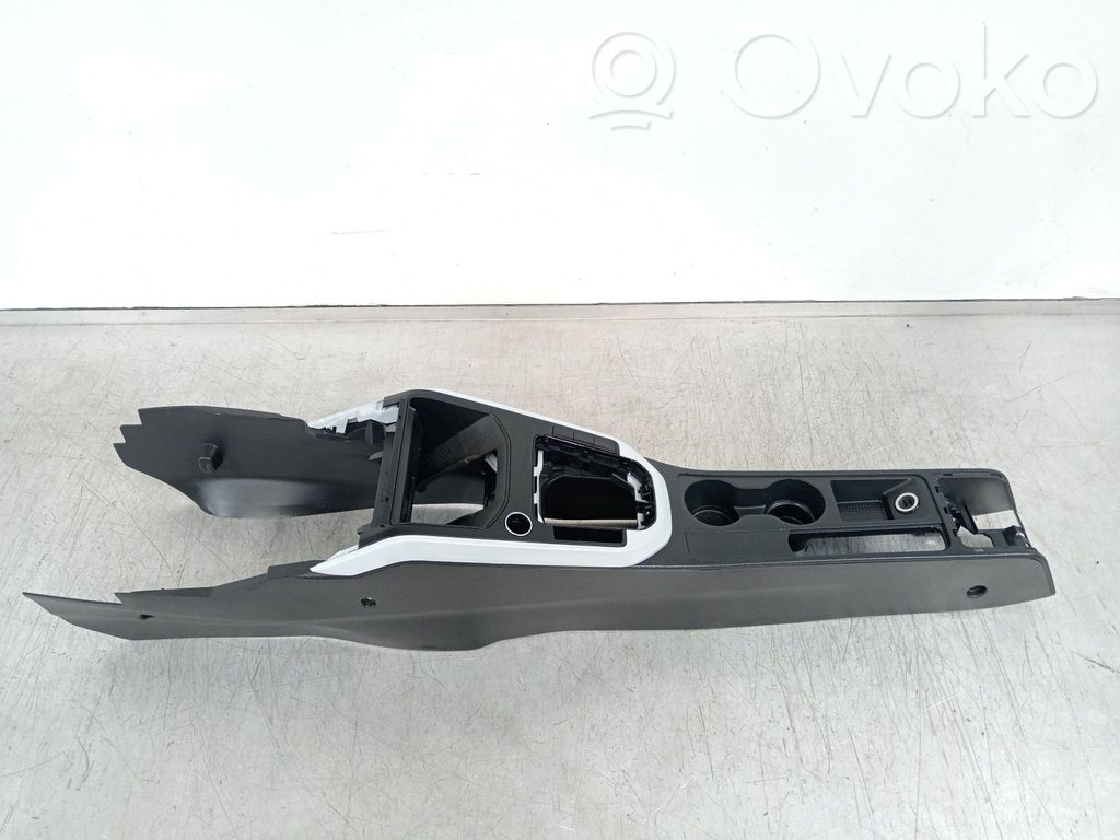 Seat Arona Center console 