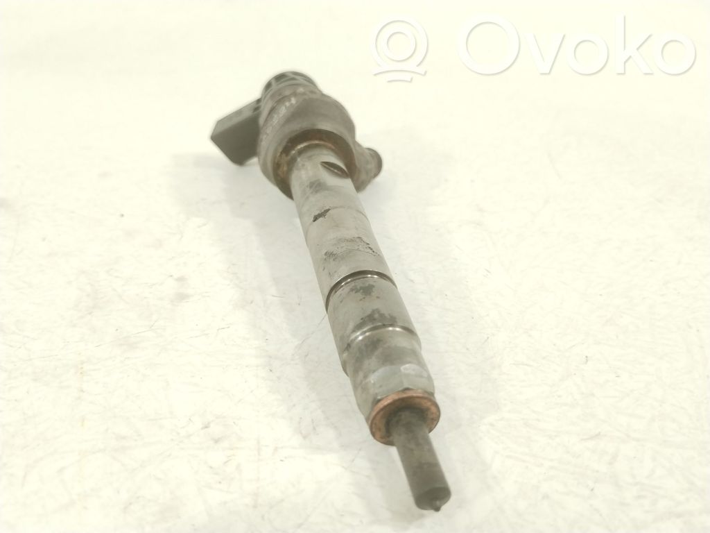 Inyector de combustible   0445110599,8515060
