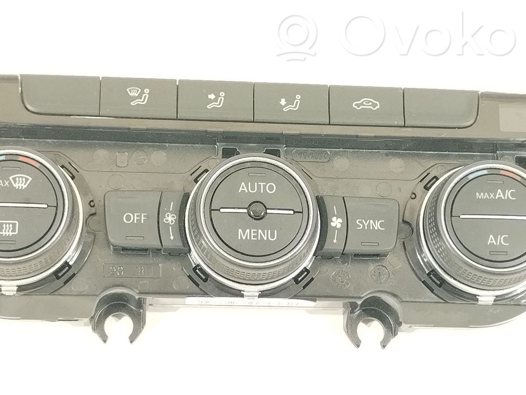 Volkswagen Golf SportWagen Panel klimatyzacji 