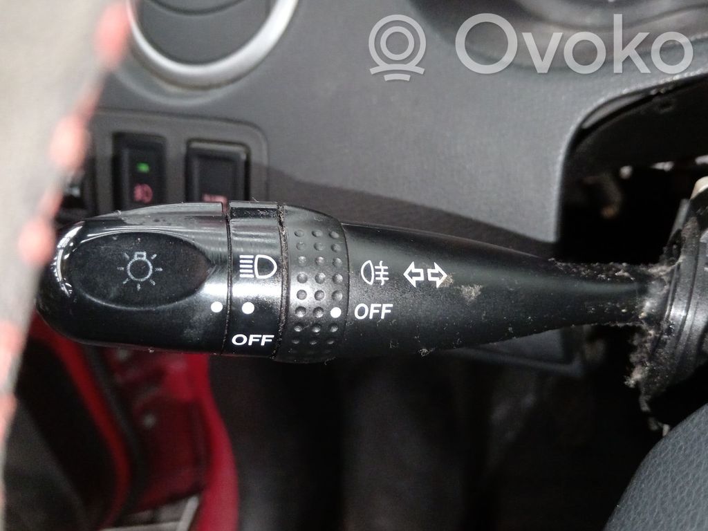 Suzuki Swift I Paneļa apgaismojuma regulēšanas slēdzis 