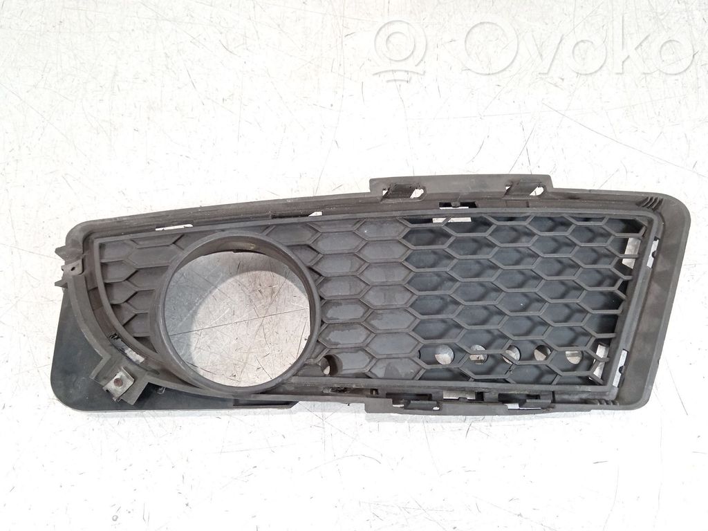 BMW 3 E90 E91 Grill / Wlot powietrza błotnika przedniego 