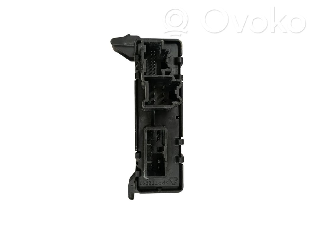 Tailgate/trunk control unit/module   63350AN01B