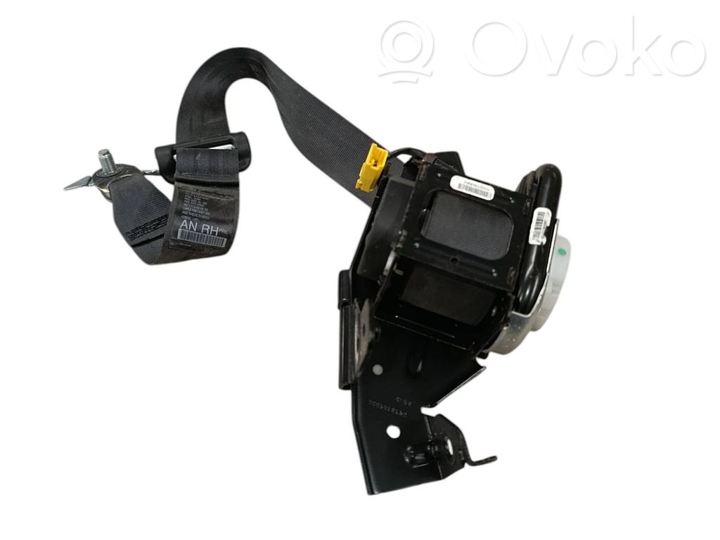 Subaru Outback (BT) Cinturón trasero 