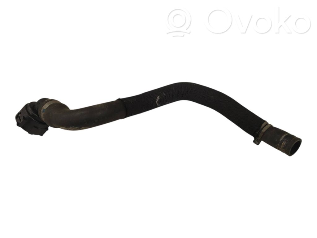 Volvo V40 Engine coolant pipe/hose 