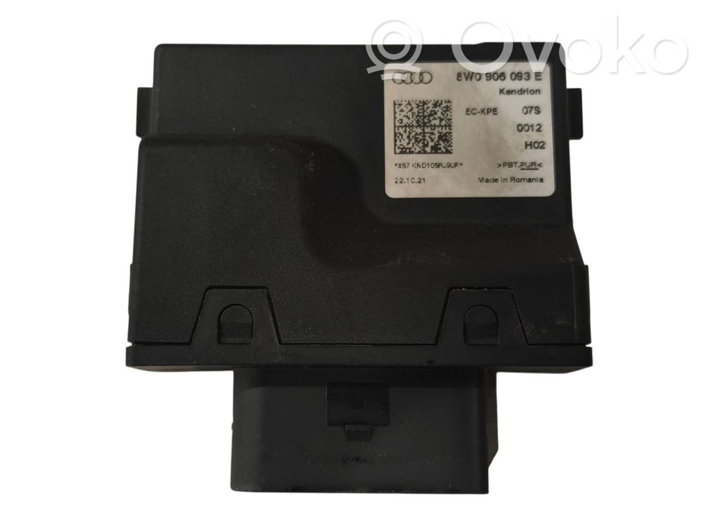 Fuel injection pump control unit/module   8W0906093E
