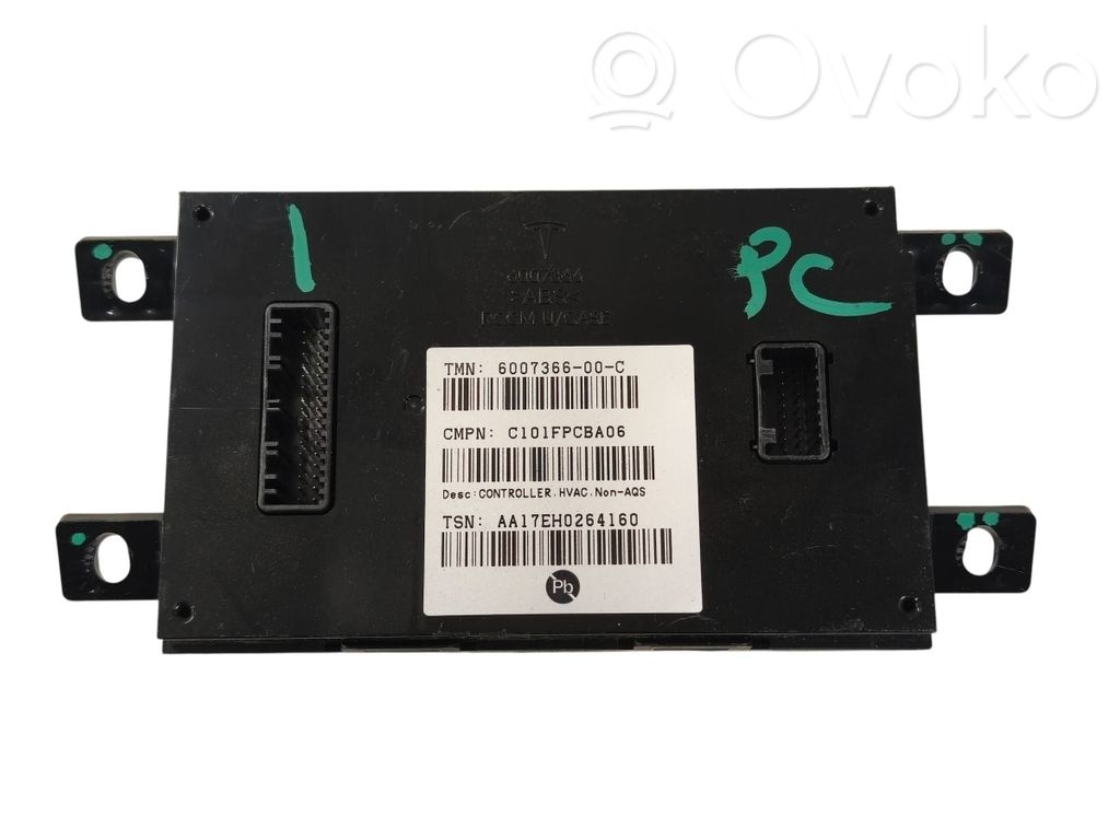 Tesla Model S Air conditioning/heating control unit 