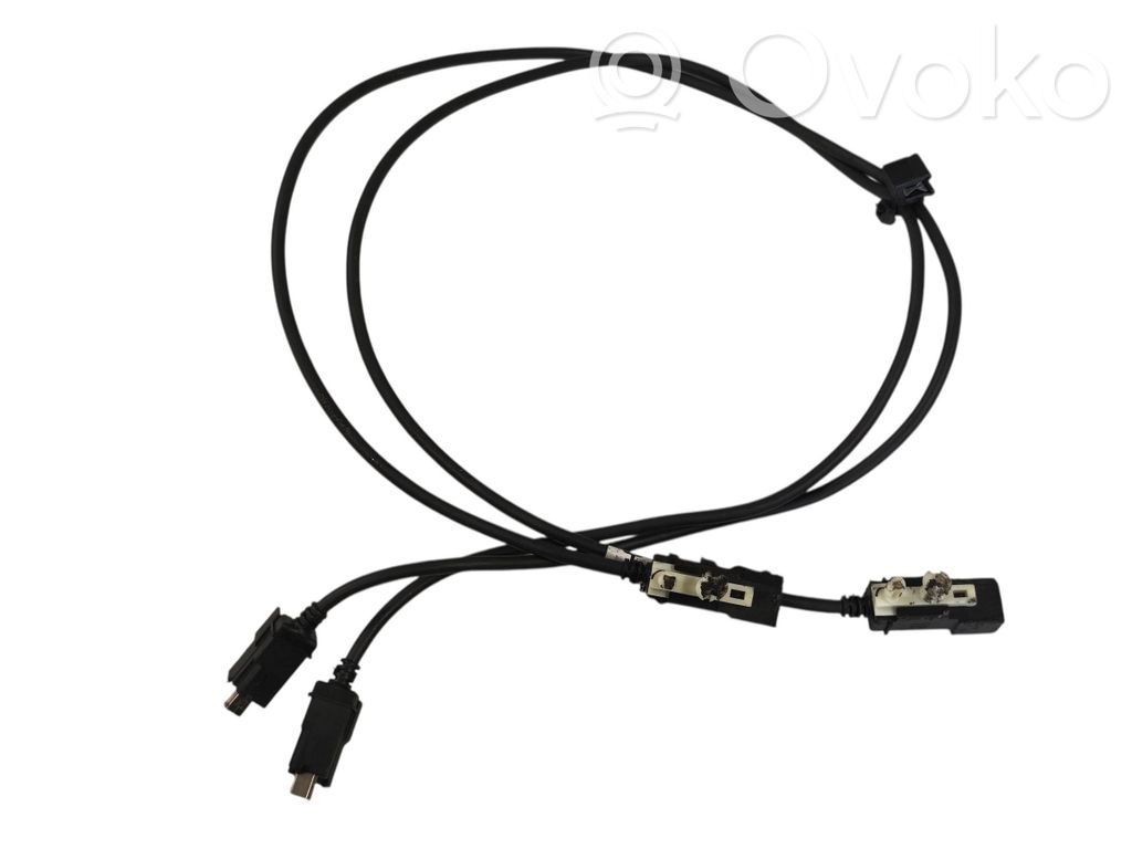 Tesla Model S AUX in-socket connector 