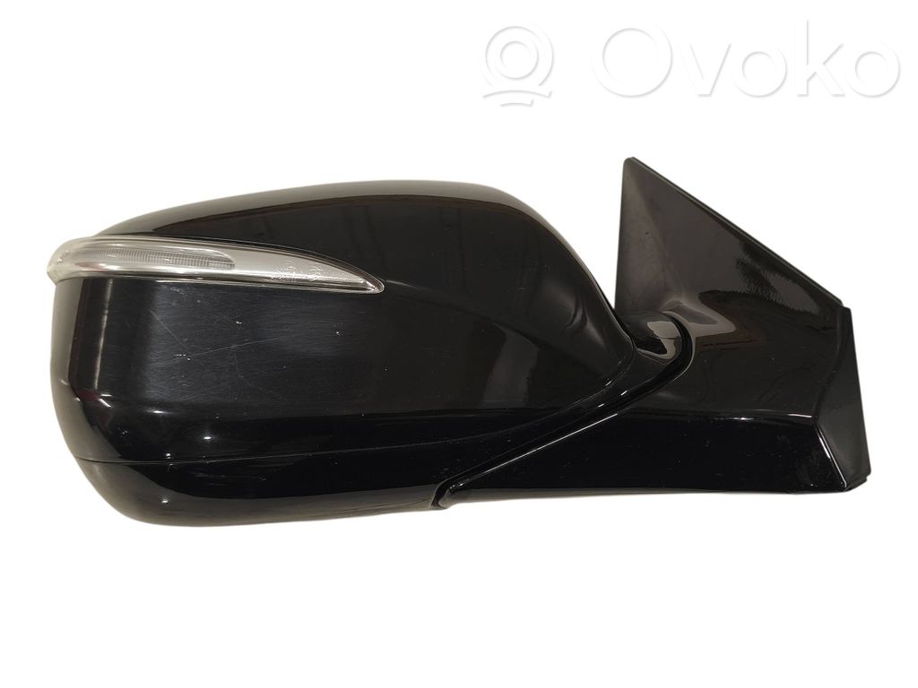 Hyundai Santa Fe Front door electric wing mirror 
