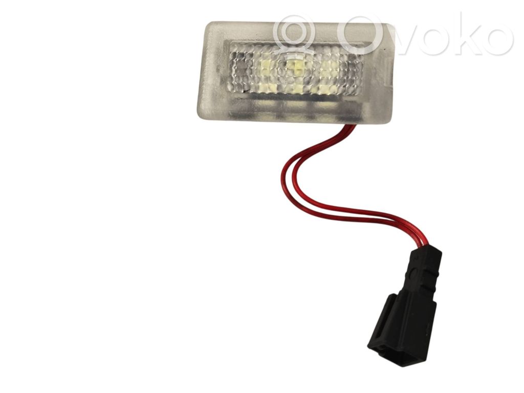 Boot/trunk interior light   100715170D,LNJ1315000B